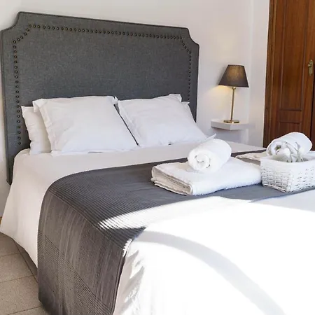 Campillo 23 * Trujillo