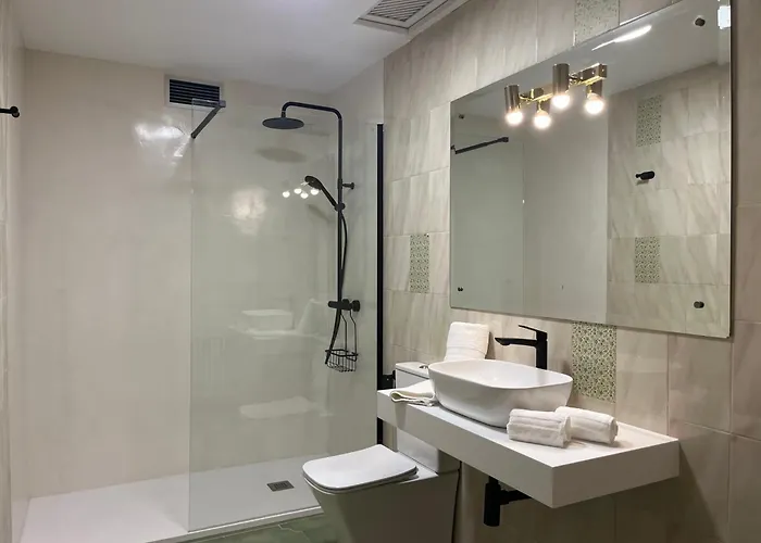 Campillo 23 * Trujillo